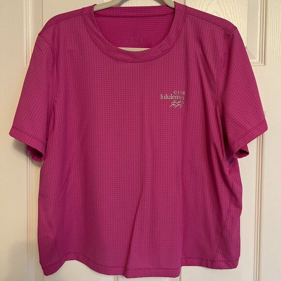 Lululemon Breathable Running Short-Sleeve Shirt - Picture 2 of 3